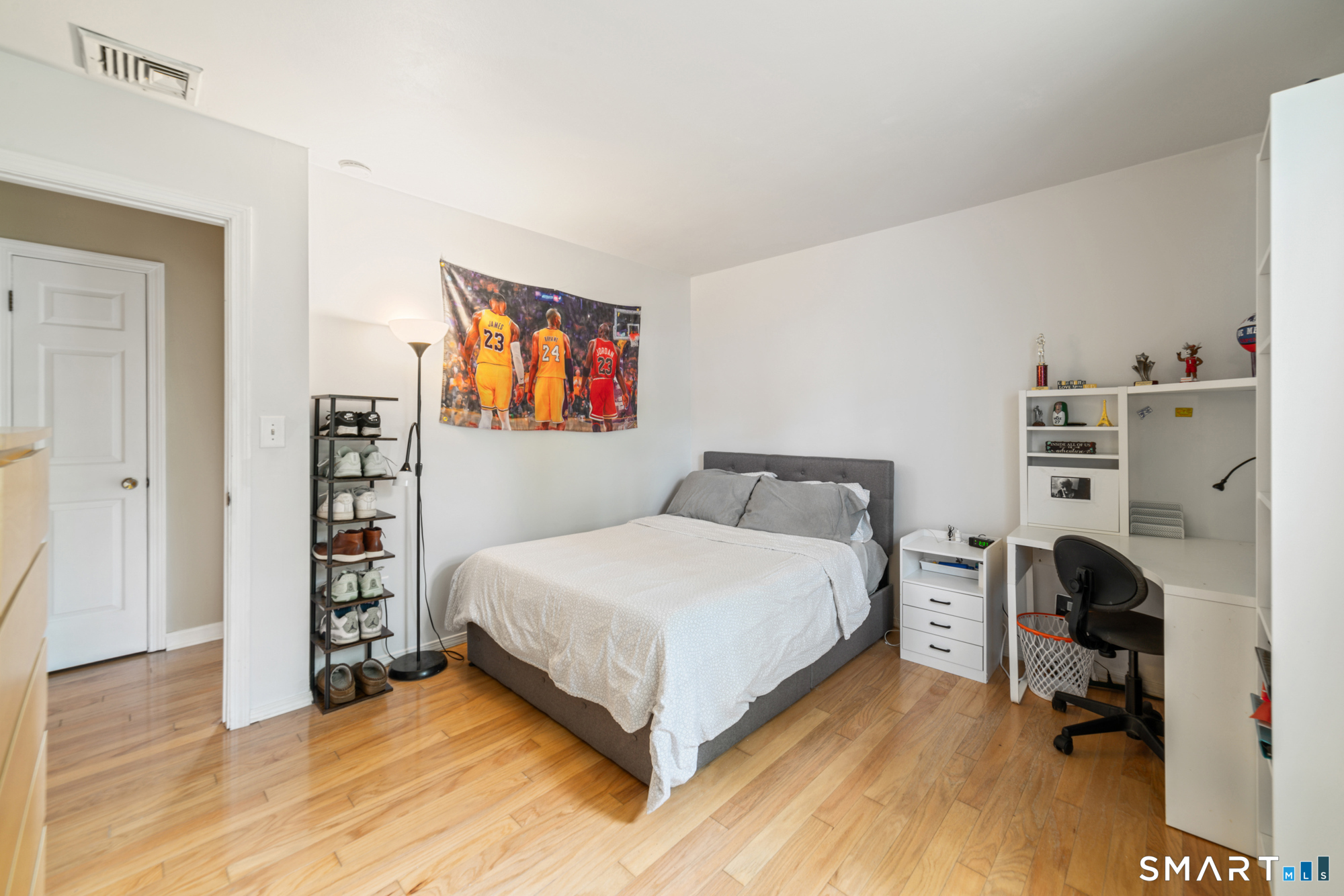 45 Carriage Lane Milford CT 06460