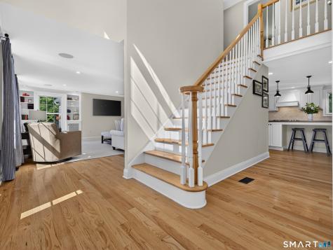 11 Fencove Court Old Saybrook CT 06475
