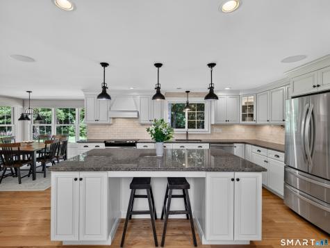 11 Fencove Court Old Saybrook CT 06475