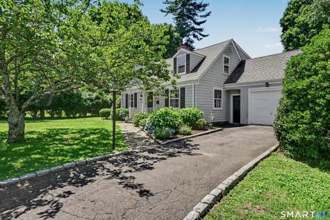 31 Smedley Road Fairfield CT 06824