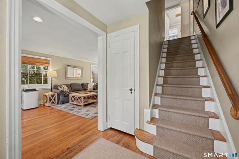 31 Smedley Road Fairfield CT 06824