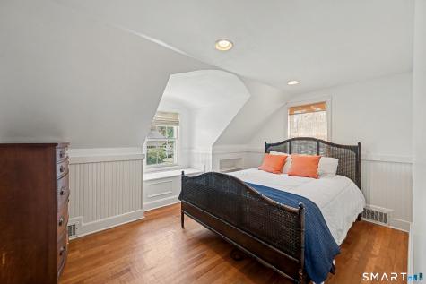 31 Smedley Road Fairfield CT 06824