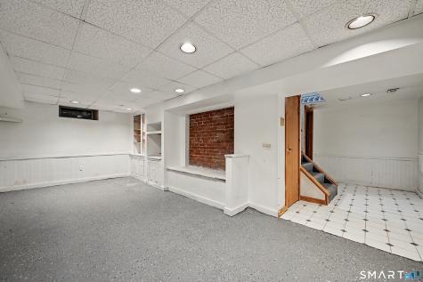 31 Smedley Road Fairfield CT 06824