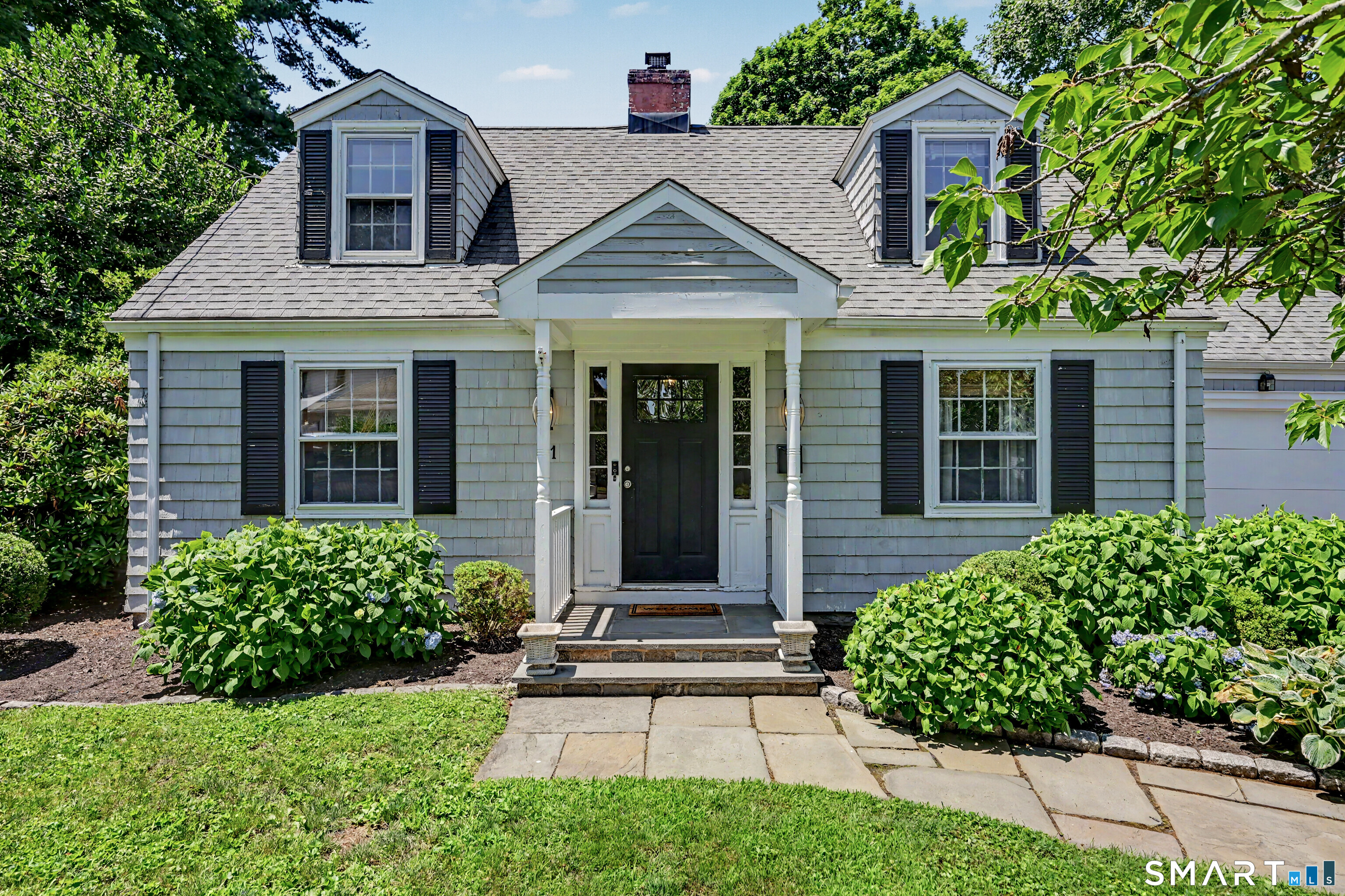 31 Smedley Road Fairfield CT 06824