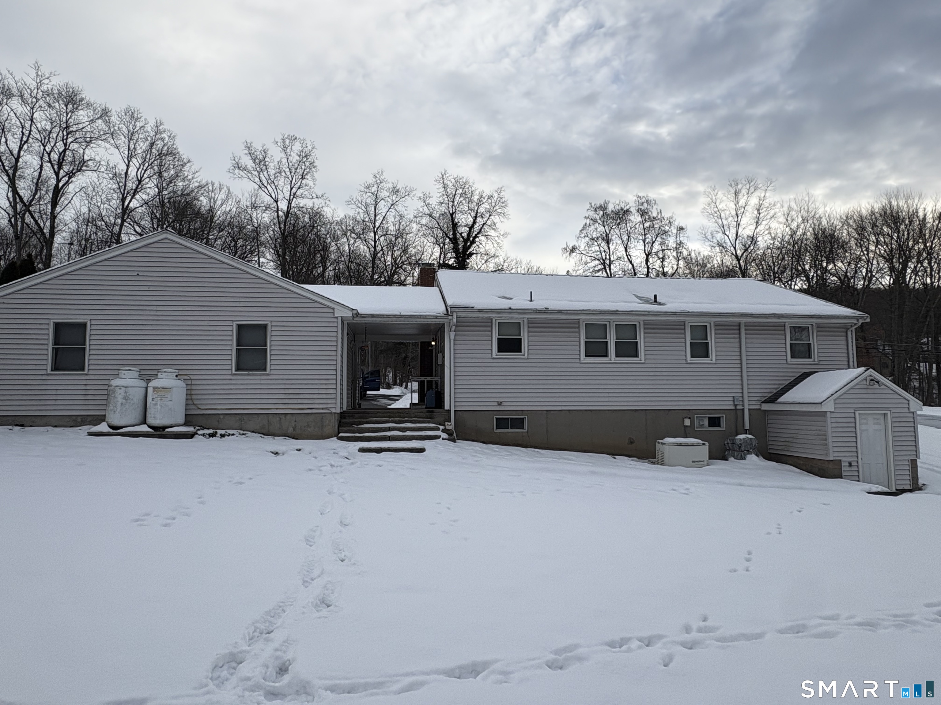 419 Jerome Avenue Burlington CT 06013