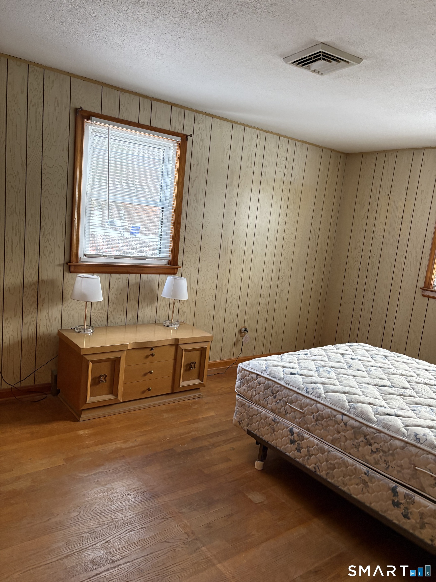 419 Jerome Avenue Burlington CT 06013