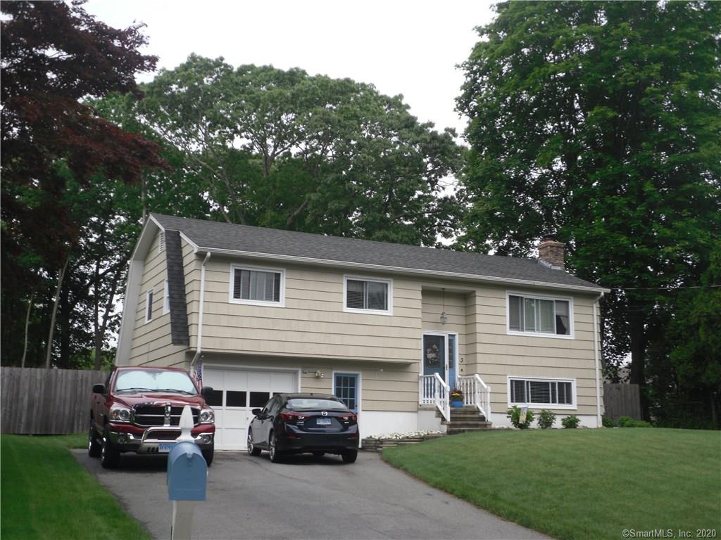 3 Alewife Road Waterford CT 06385