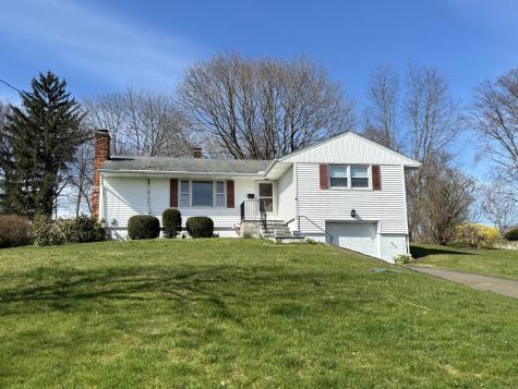 20 Meadowbrook Road Danbury CT 06811