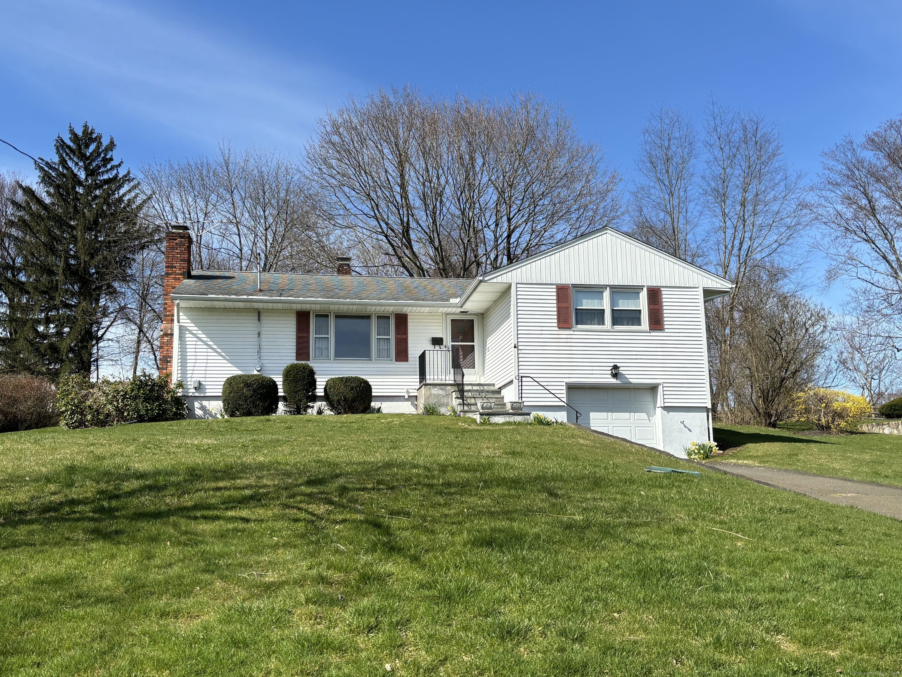 20 Meadowbrook Road Danbury CT 06811