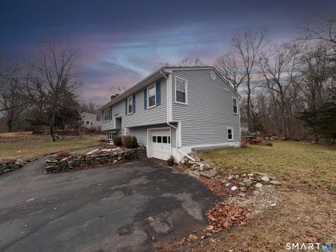 33 Forest Avenue Groton CT 06355