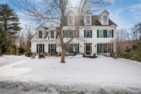 3 Fordham Way Avon CT 06001