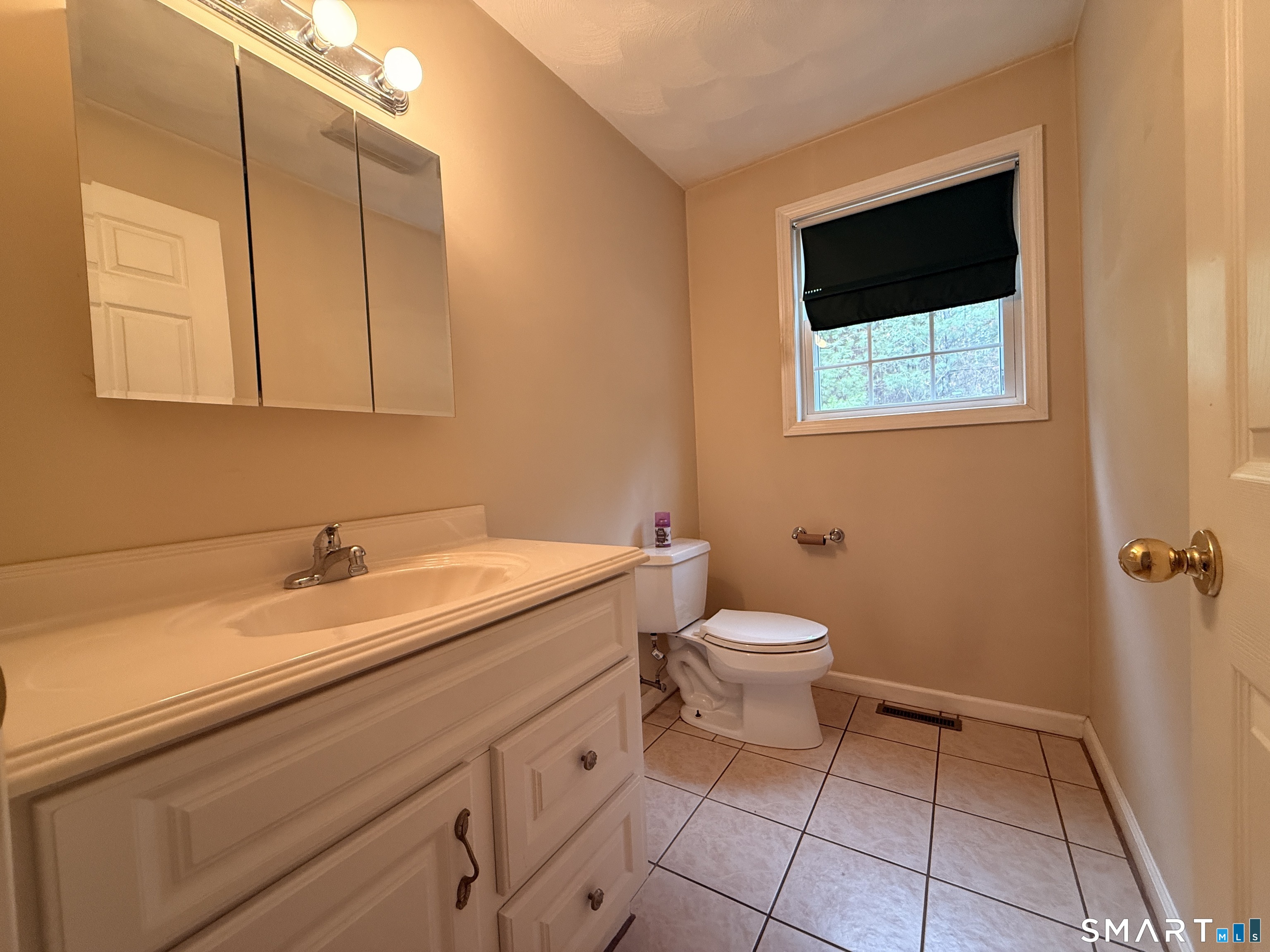 15 Salmon Drive Brooklyn CT 06234