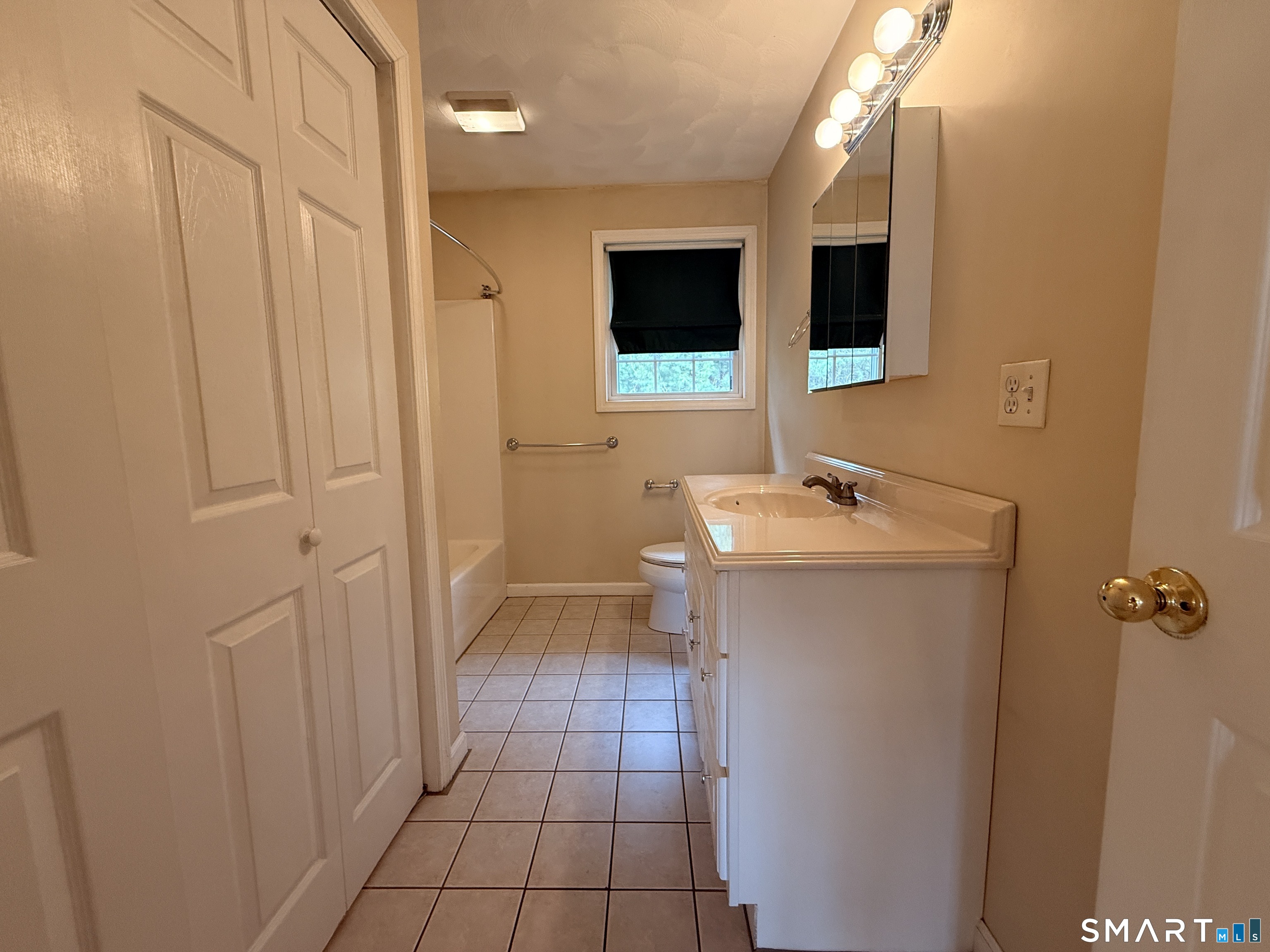 15 Salmon Drive Brooklyn CT 06234