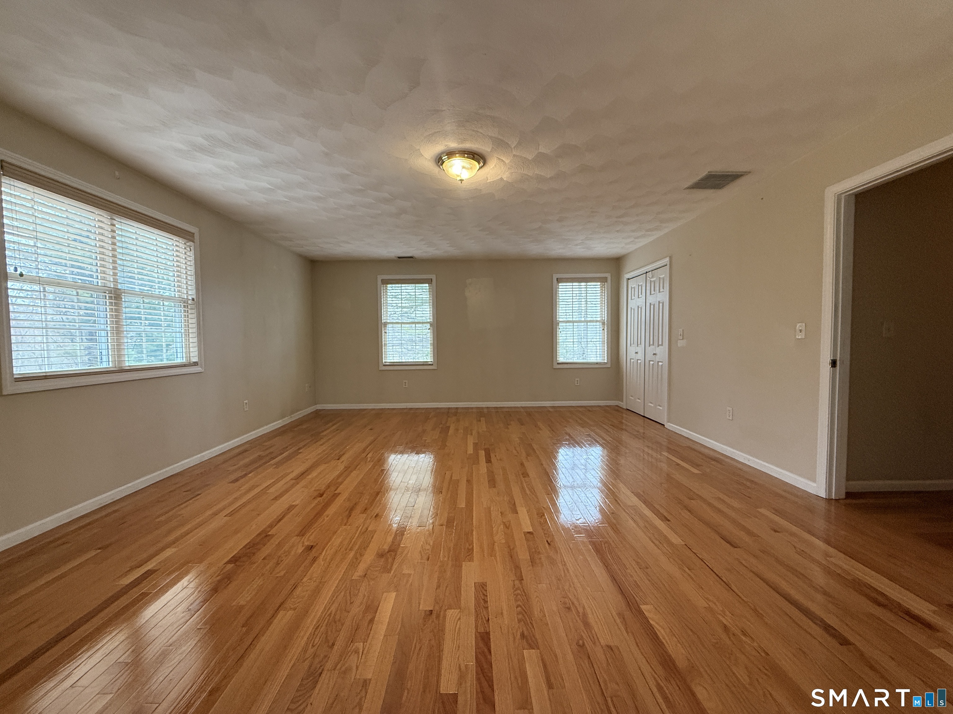 15 Salmon Drive Brooklyn CT 06234
