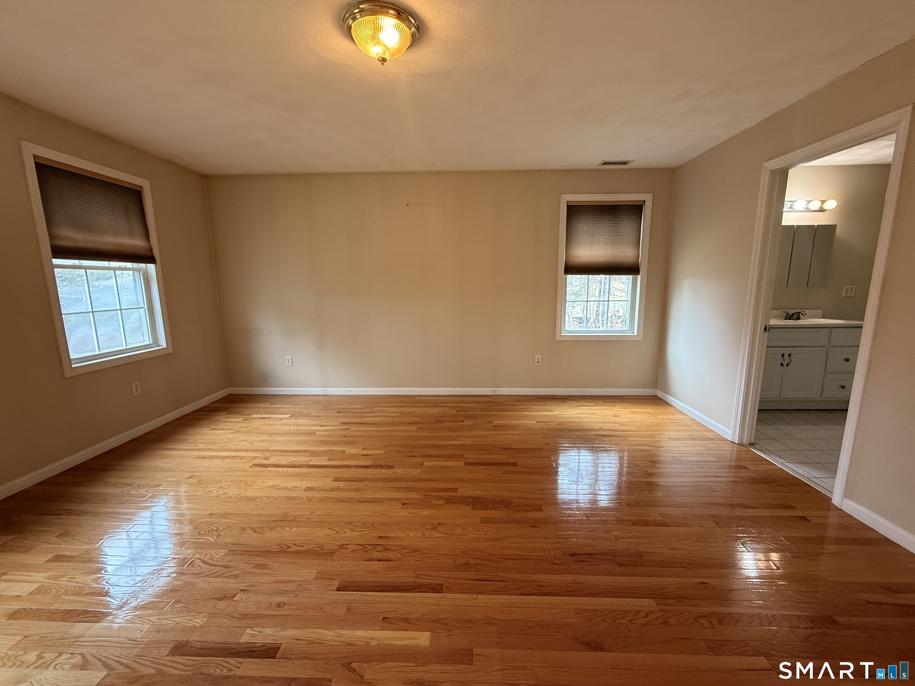 15 Salmon Drive Brooklyn CT 06234