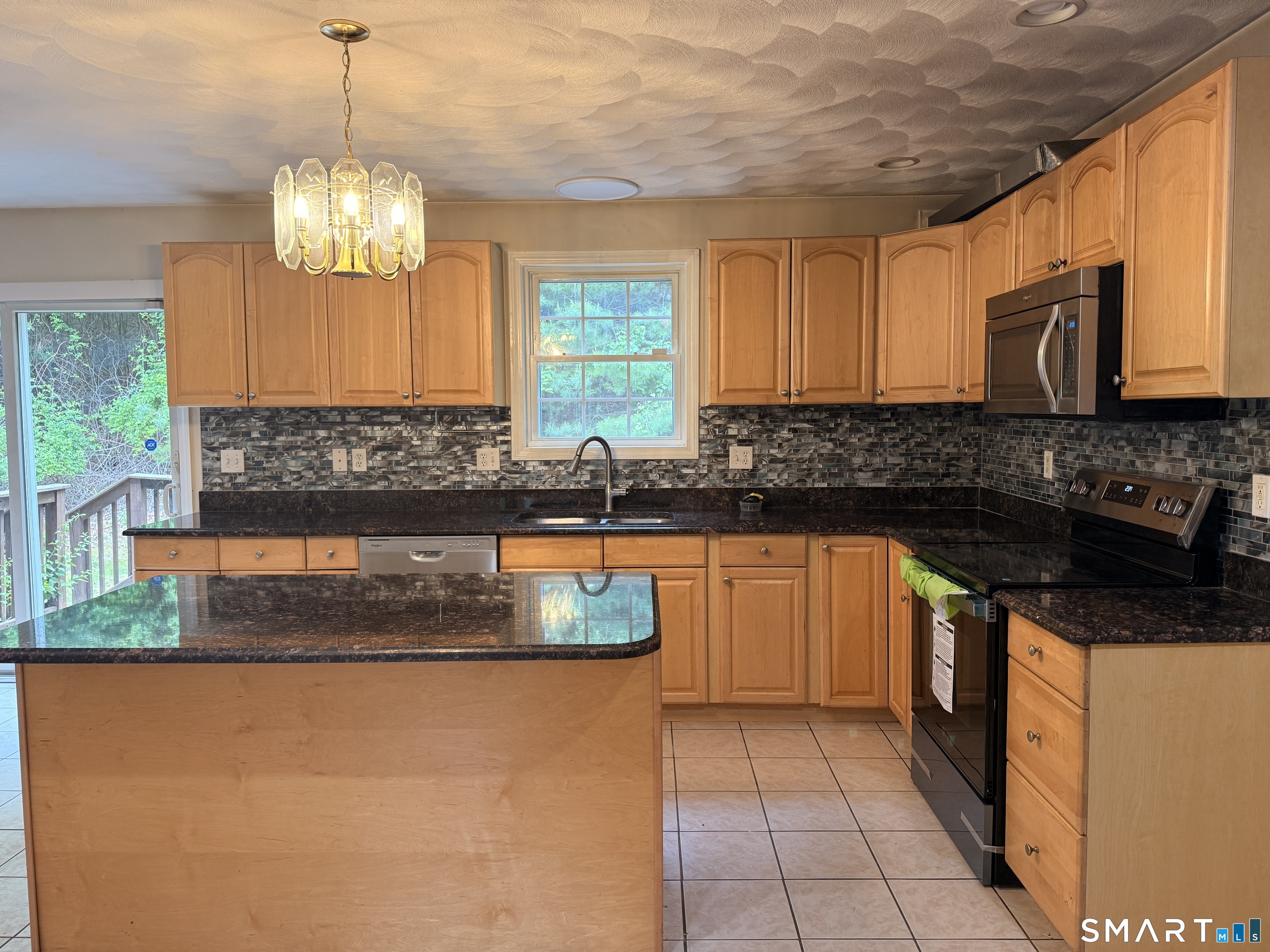 15 Salmon Drive Brooklyn CT 06234