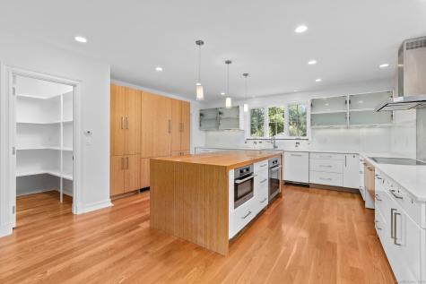 84 Olmstead Lane Ridgefield CT 06877