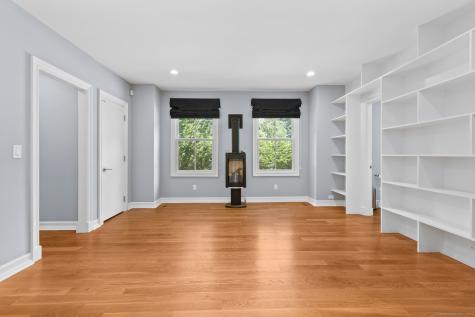 84 Olmstead Lane Ridgefield CT 06877