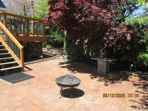 12 Briarwood Lane Wallingford CT 06492
