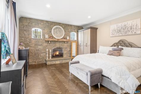 63 Coventry Lane Trumbull CT 06611