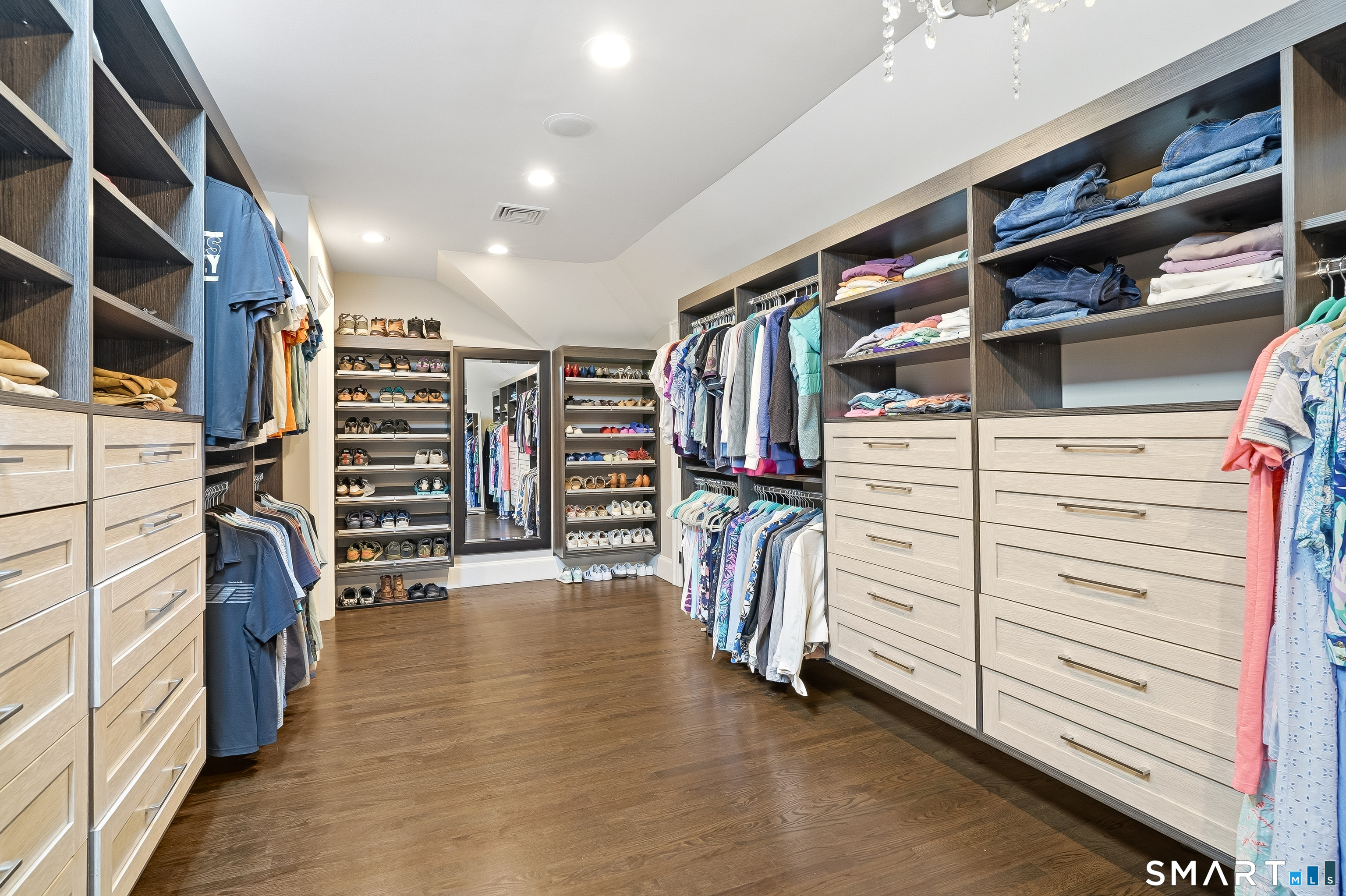63 Coventry Lane Trumbull CT 06611