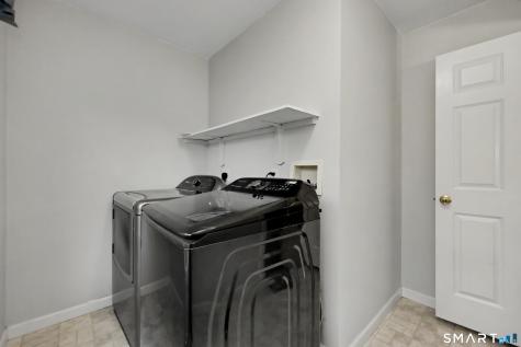 29 Evergreen Terrace Seymour CT 06483