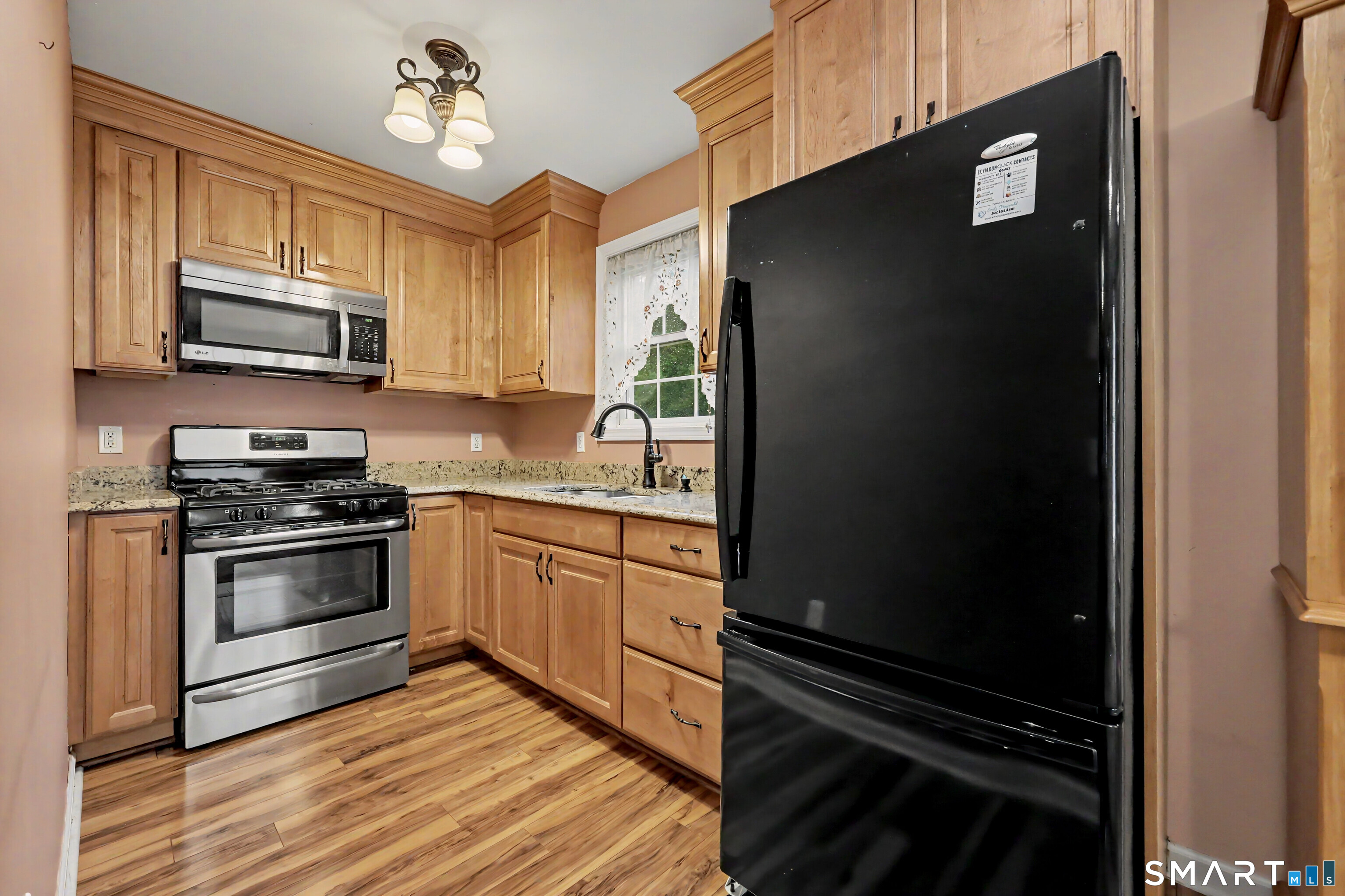 29 Evergreen Terrace Seymour CT 06483