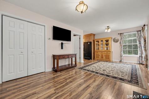 29 Evergreen Terrace Seymour CT 06483