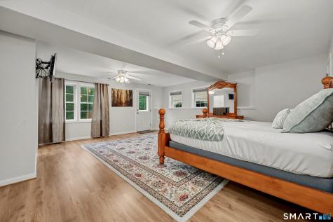 29 Evergreen Terrace Seymour CT 06483
