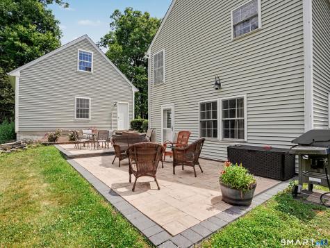 29 Evergreen Terrace Seymour CT 06483