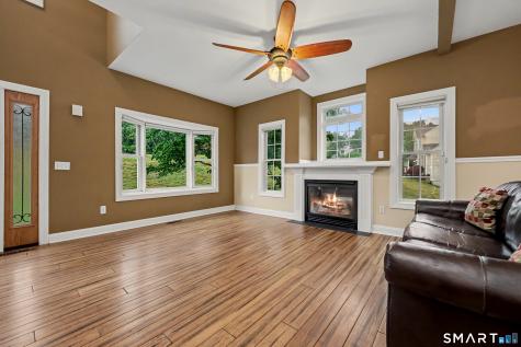 29 Evergreen Terrace Seymour CT 06483