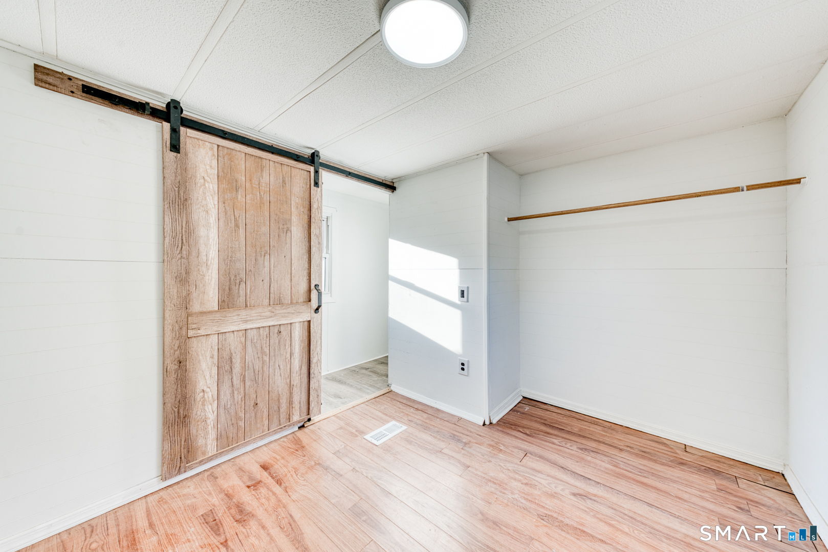 597 Warrenville Road Mansfield CT 06250