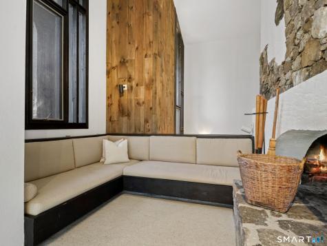 484 Cognewaugh Road Greenwich CT 06807