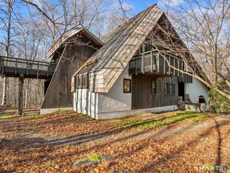 484 Cognewaugh Road Greenwich CT 06807