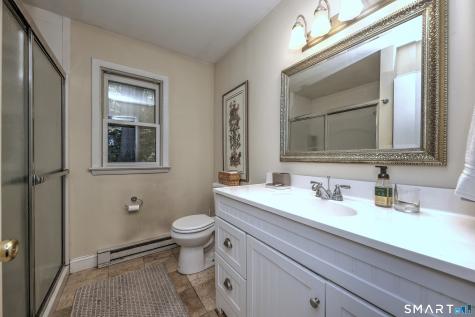 997 Rainbow Trail Orange CT 06477