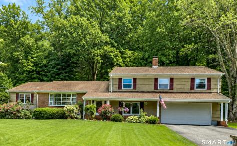 997 Rainbow Trail Orange CT 06477