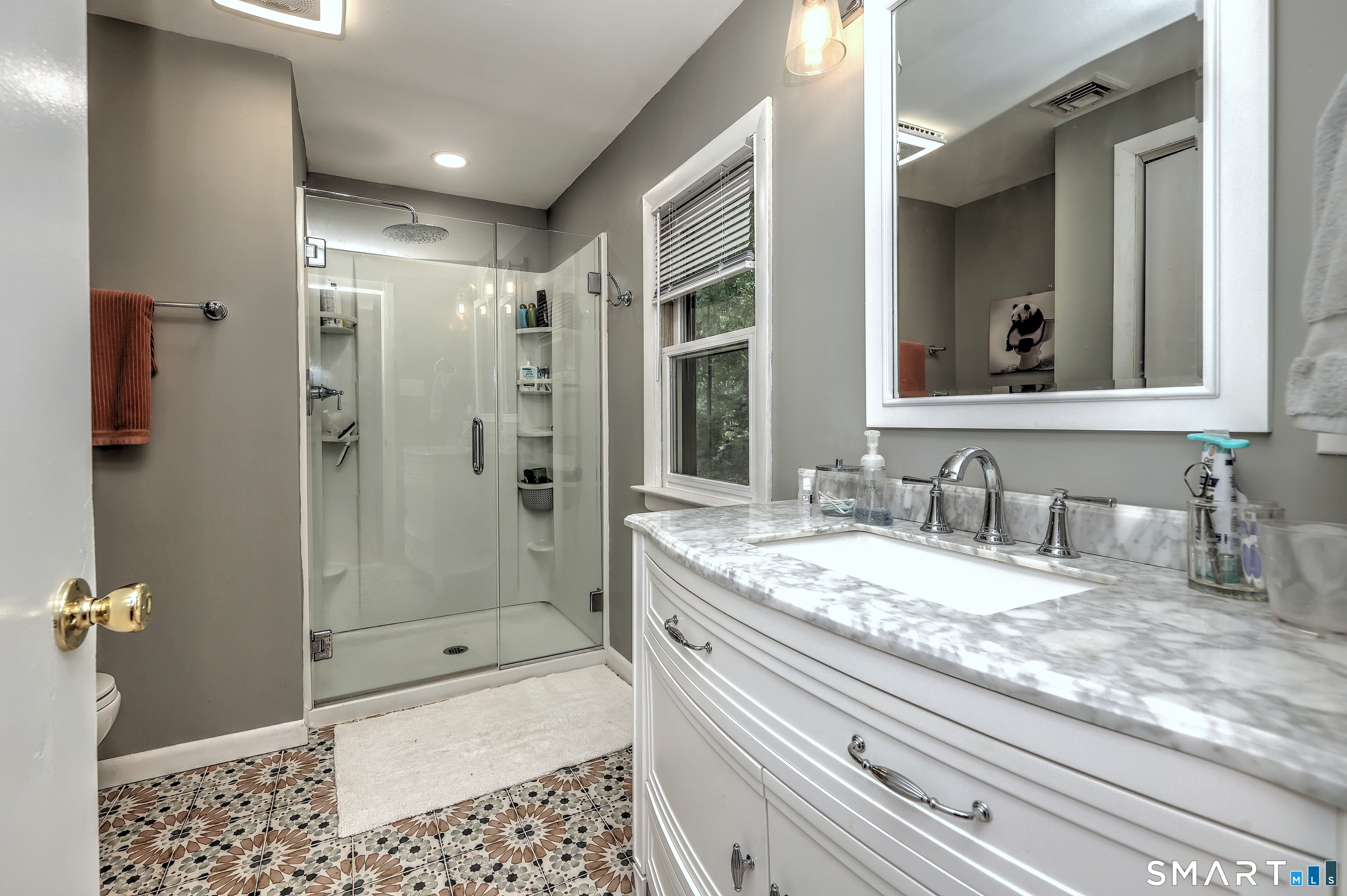 997 Rainbow Trail Orange CT 06477