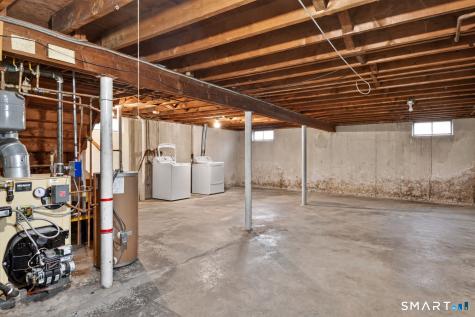 101 Beatrice Drive West Haven CT 06516