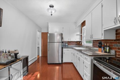 101 Beatrice Drive West Haven CT 06516