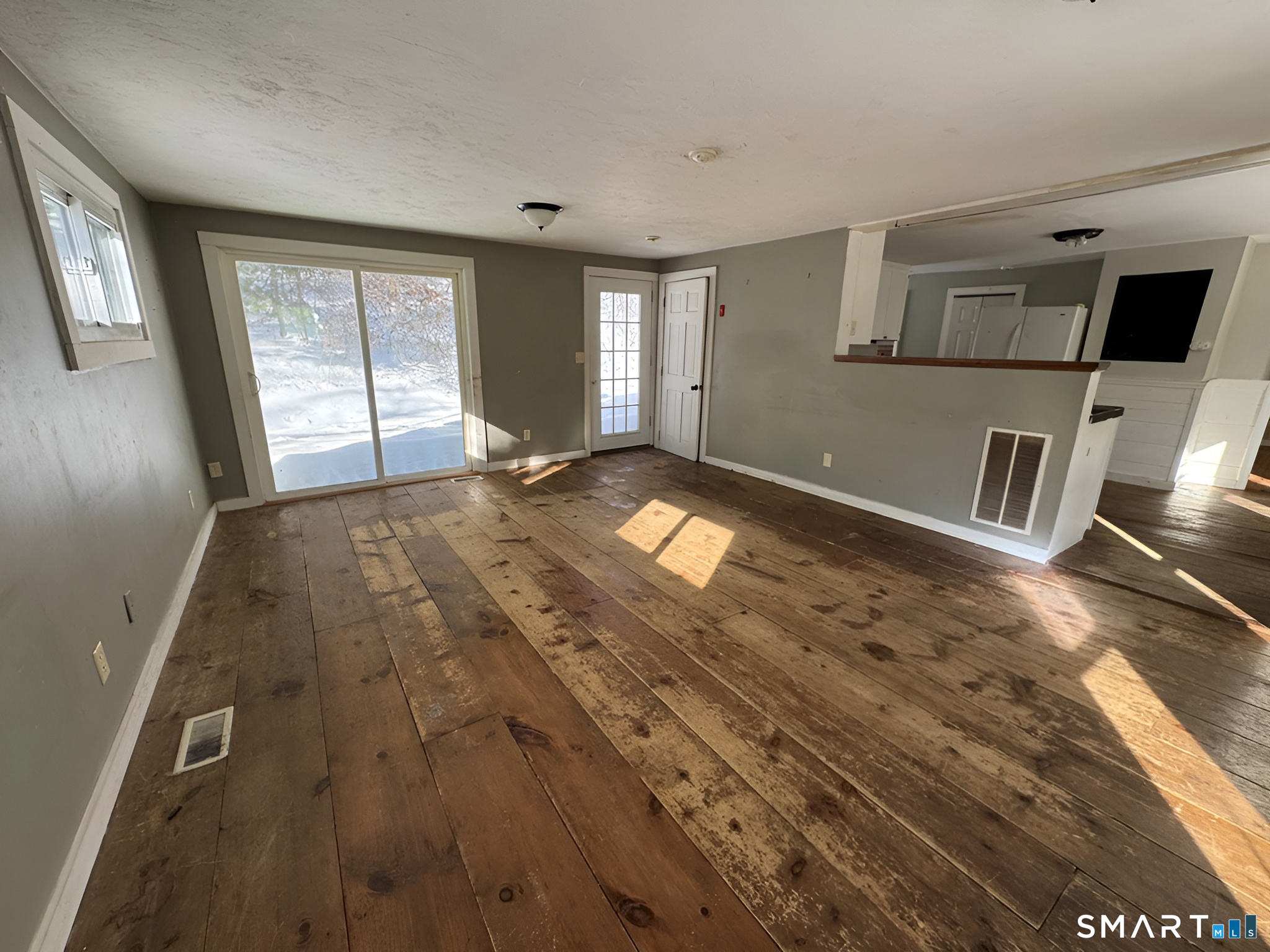 1346 Route 169 Woodstock CT 06281