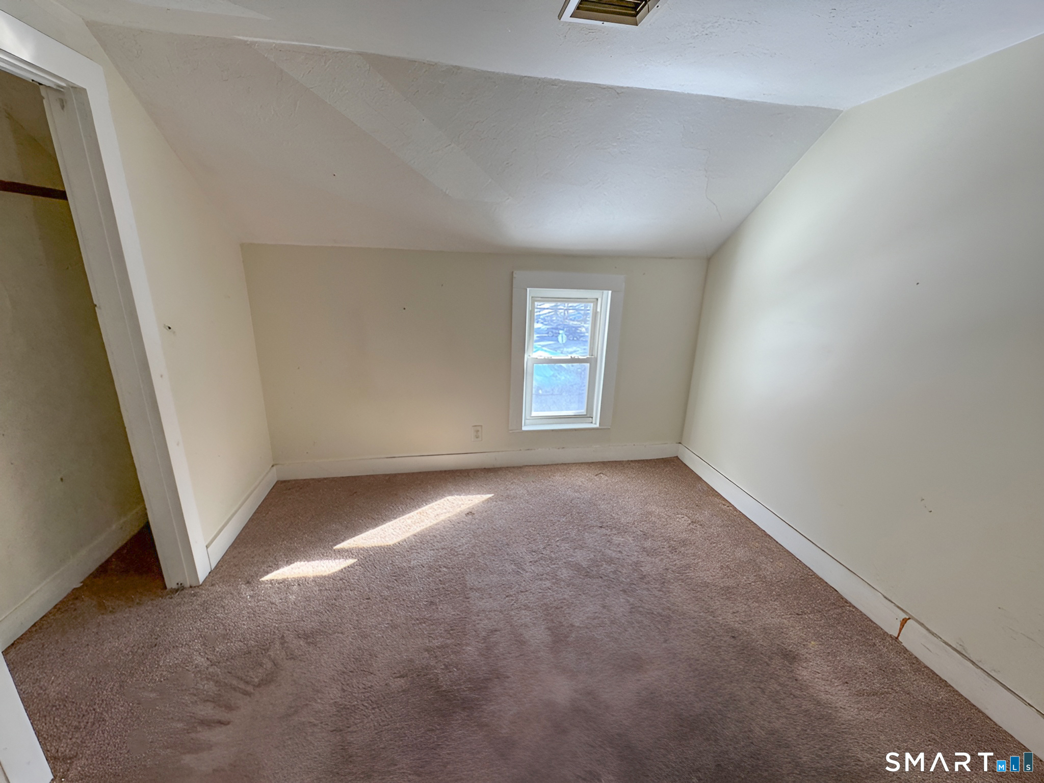 1346 Route 169 Woodstock CT 06281