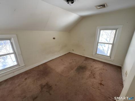 1346 Route 169 Woodstock CT 06281