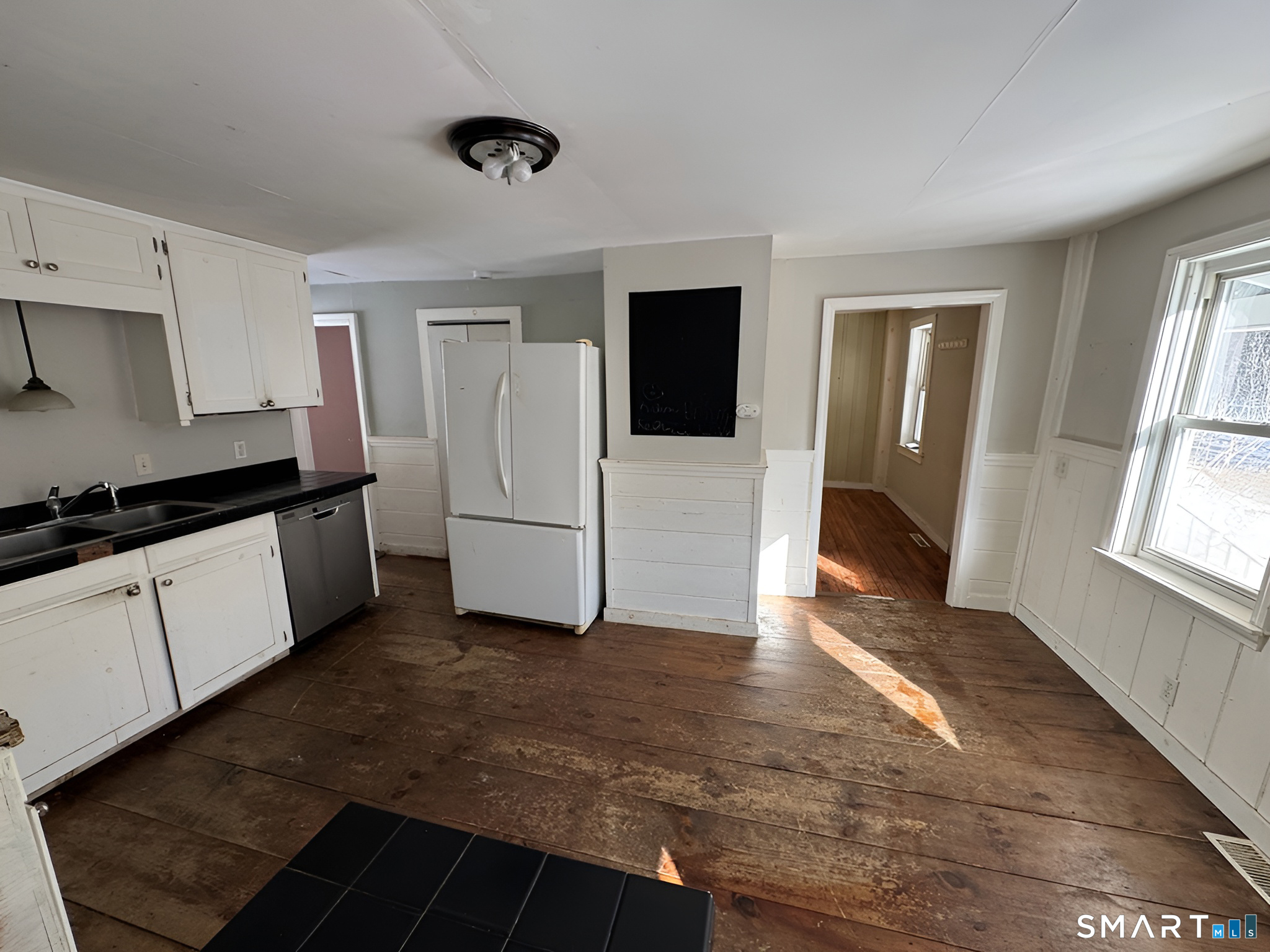 1346 Route 169 Woodstock CT 06281