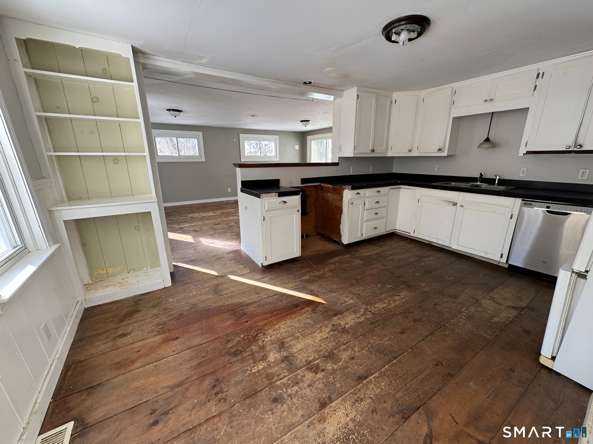 1346 Route 169 Woodstock CT 06281