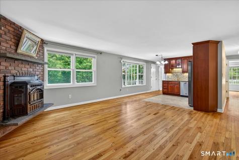 22 Cloverdale Avenue Shelton CT 06484