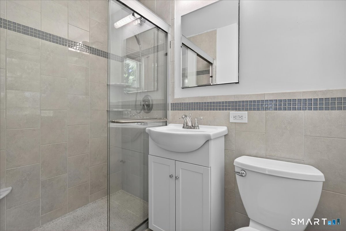 22 Cloverdale Avenue Shelton CT 06484