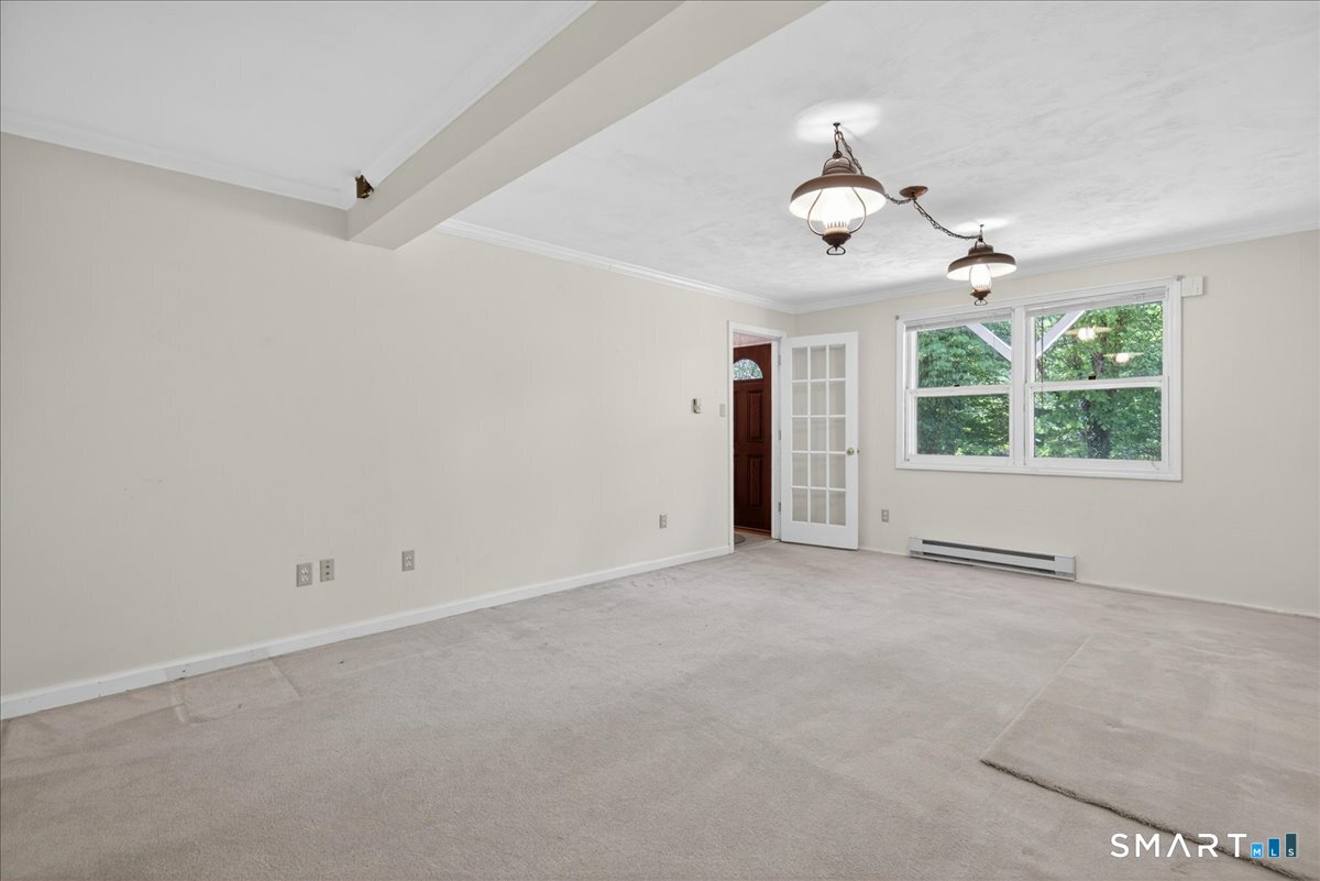 22 Cloverdale Avenue Shelton CT 06484