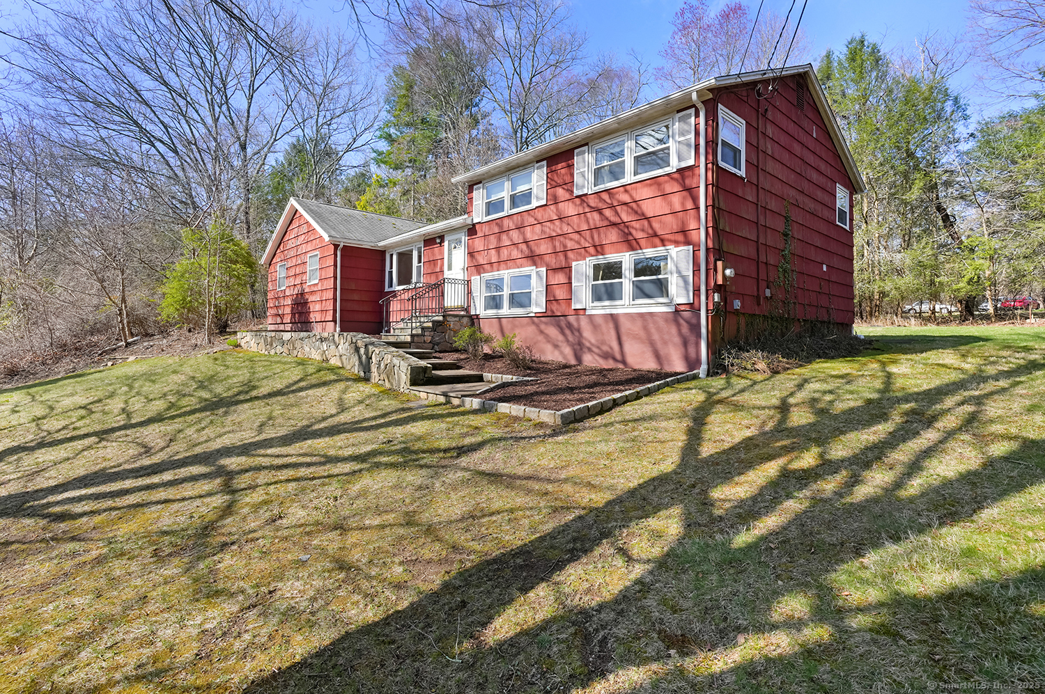 12 Green Knolls Lane Newtown CT 06470