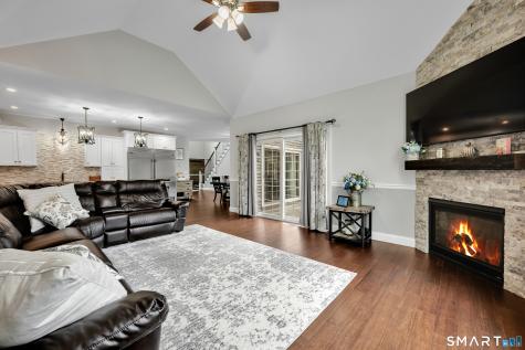 3 Bigwood Lane Burlington CT 06013