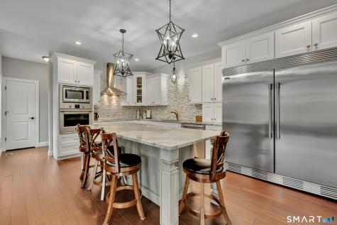 3 Bigwood Lane Burlington CT 06013